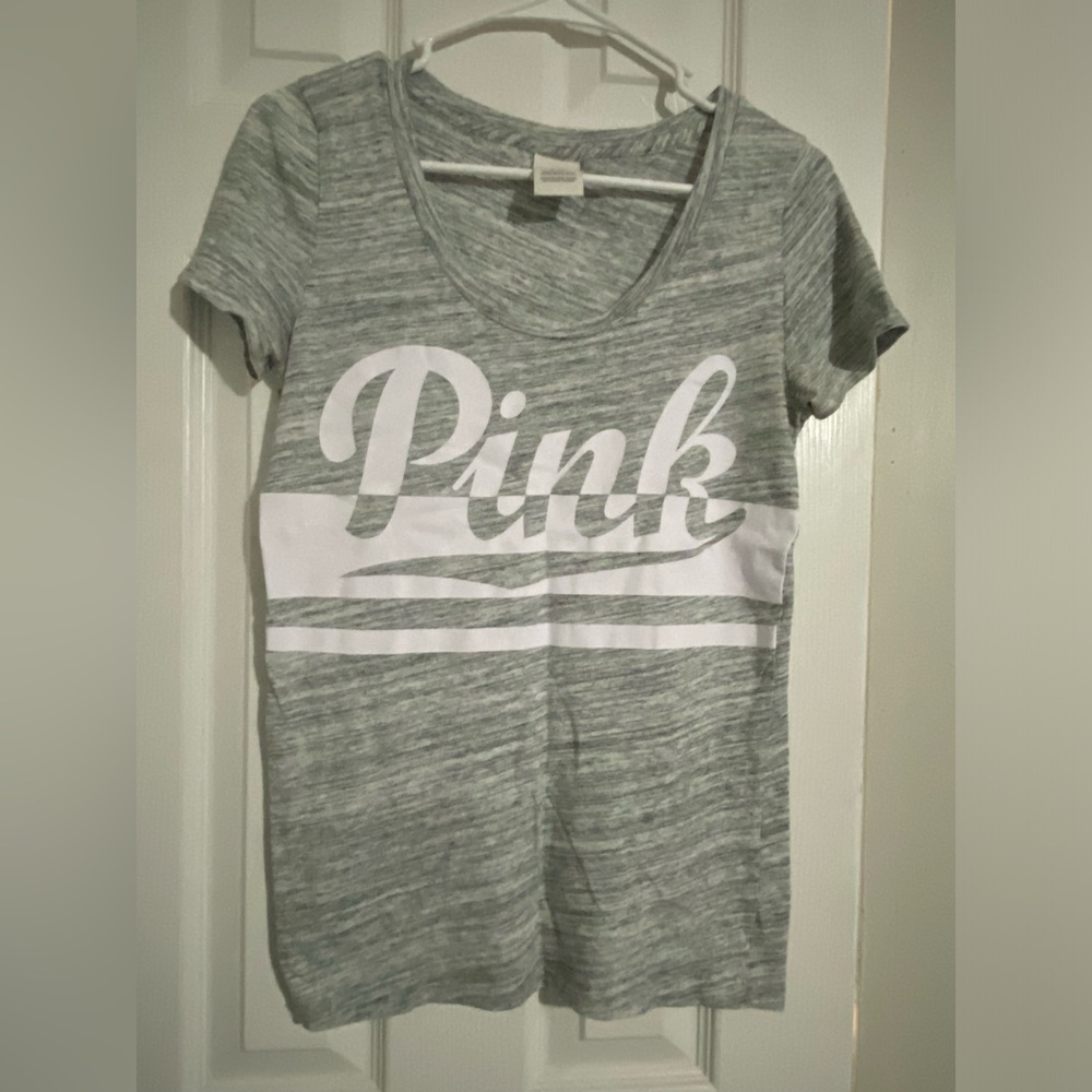 Women’s pink shirt